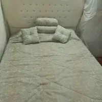 تخت دو نفره