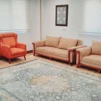 مبل تمیز ۷نفره درحدنو قیمت مناسب بامیزوسط
