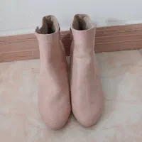 نیم بوت و پالتو|لباس|الوند, |دیوار