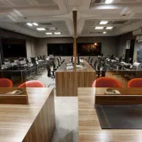 آبدارچی تمام وقت جهت کار در آژانس املاک|استخدام سرایداری و نظافت|تهران, پاسداران|دیوار