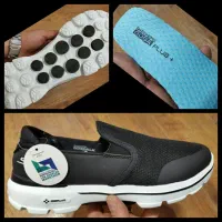 چون داریم جابجا میشیم، کفشهای شناسنامه دار ۲/۹۰۰|کیف، کفش، کمربند|اصفهان, باغ نگاره|دیوار