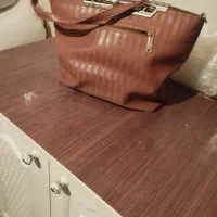 کیف دستی زنانه سالم و تمیز