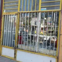 فروش درب مغازه درحد نو|مصالح و تجهیزات ساختمان|تویسرکان, |دیوار