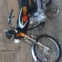 موتور سیکلت مدل ۸۸ مدارک دار