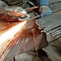 استخدام برشکار آلمینیوم جهت تولید میز و صندلی