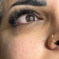 تخفیف ویژه اردیبهشت ماه خدمات اکستنشن مژه