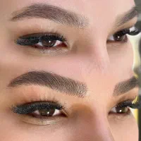 مدل برای عکاسی