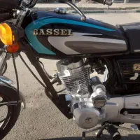 موتور 125باسل