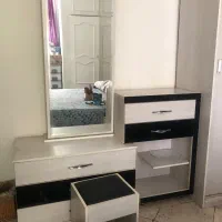 سرویس اتاق خواب،میز جلو مبلی،ویترین شیشه‌ای