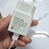 شارژر تمیز و نو