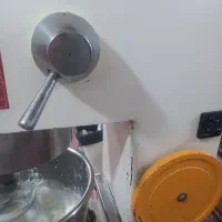 نیازمند همکار