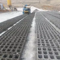 نگهبان برای کارگاه بلوک زنی