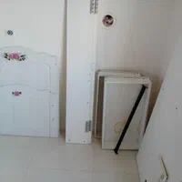 تخت نوجوان تک نفره