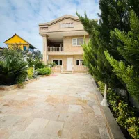 فروش خانه ویلایی ۱۹۰ متری ۴ خوابه