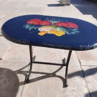 میز ناهارخوری همراه دو صندلی سالم