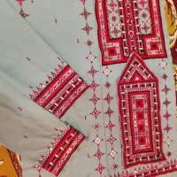 دوزنده موسوم و.... جالر ساده هستم  با دوخت ضمانتی