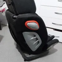 صندلی بچه در ماشین|تخت و صندلی بچه|خرم‌آباد, |دیوار