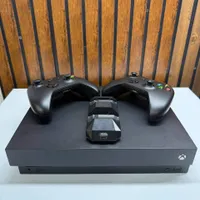 Xbox One X یک ترابایت دو دسته فول بازی آماده‌ی پلی