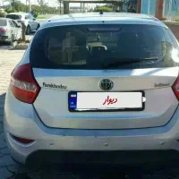 برلیانسh320 هاچ بک ۹۶|خودرو سواری و وانت|اصفهان, بهار آزادی|دیوار