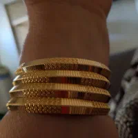 طلا و زیورآلات