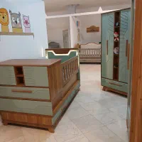 تخت و کمد و سیسمونی|تخت و سرویس خواب|کرمانشاه, |دیوار