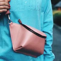 استخدام چرم‌دوز حرفه‌ای، کارمزدی، تکدوزی