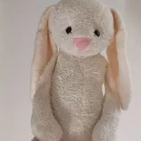 عروسک سفید خوشکل