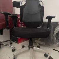 صندلی اداری گردان