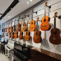 کارمند خانم  ۲۵ میلیون