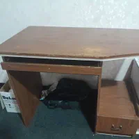 میز کامپیوتر