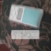 تعدادی سارژر پاوربانک ترازودوربین عکاسی چشم دوربین|دوربین عکاسی و فیلم‌برداری|بم, |دیوار