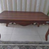 میز جلو مبلی بزرگ