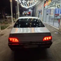 پژو روا نقره ایی