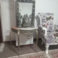 آینه و شمعدان برنجی