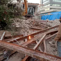 تخریب ساختمان کلنگی بتونی وخاکبرداری تمام نقاط|خدمات پیشه و مهارت|تهران, ونک|دیوار