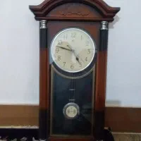 ساعت دیواری