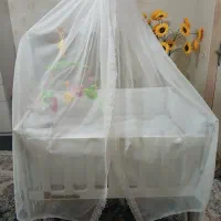 گهواره تاشو در حدود