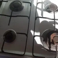 اجاق گاز ۴ شعله فردار