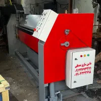 کارگر منتاژ کاره خم کن و گیوتین