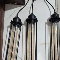 لوستر مدرن دارای لامپ ادیسونی اشپزخانه