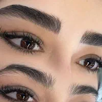 آموزشگاه و سالن زیبایی