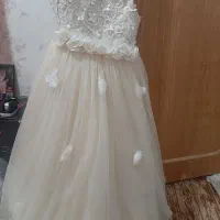 لباس عروس دخترانه در حد نو