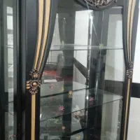 یک عدد بوفه تمیز  در حد نو