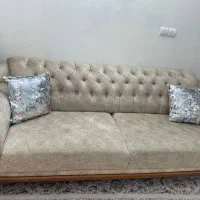 مبل چستر پنج نفره کاملا سالم درحد نو