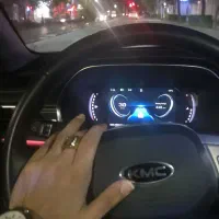 همکار خانم معاملات ماشین و ملک
