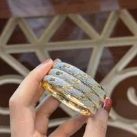 النگو طلا ۳ درصد اجرت