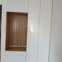 جاکفشی و کمد دیواری