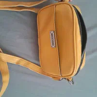 کیف رنگ خردلی