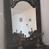 ایینه و کنسول سلطنتی
