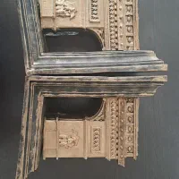 هولدر کتاب / مجسمه